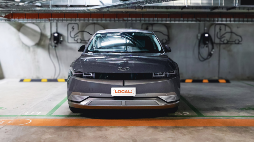 The Hyundai IONIQ 5 | Local: Residential | Outbound | BTR News Australia